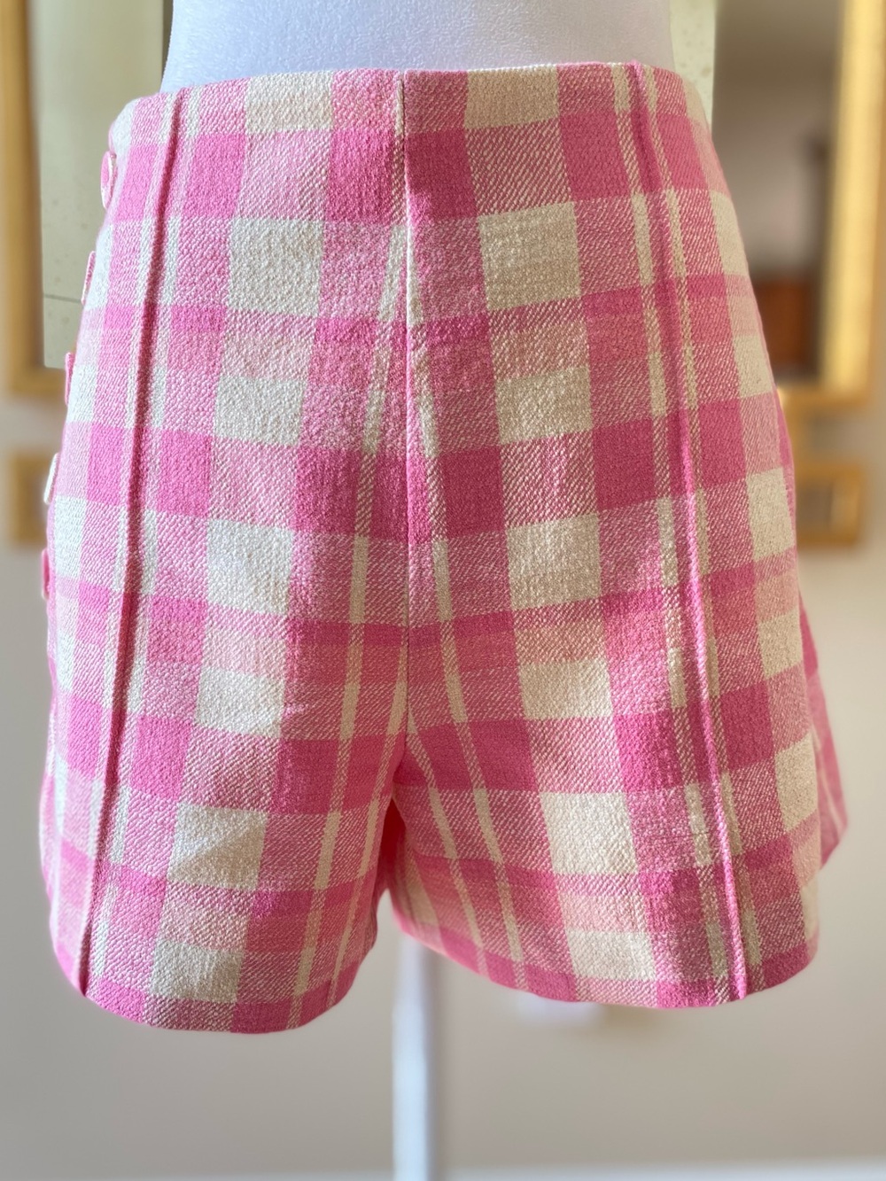 Anthropologie Maeve Bold Button Pink Plaid Tweed Shorts sz 6 - Picture 6 of 16